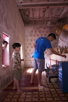 Host family ready for prayers