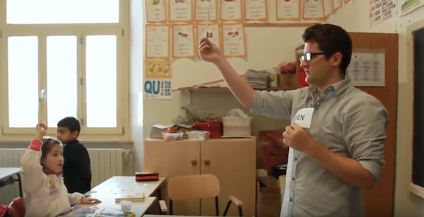 An English teacher teaching English in Italy.