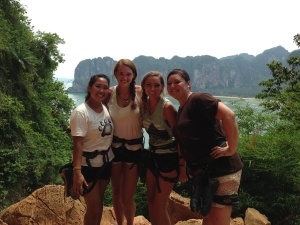 Amanda and her fellow interns travel around Thailand together on their days off