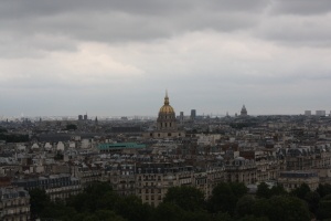 Kelsey enjoys exploring Paris while working as an Au Pair in France