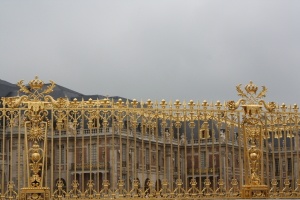 Kelsey enjoys traveling while working as an Au Pair in France, like visiting the Palace at Versailles