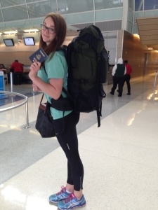 Amanda gets ready to leave for her work abroad internship adventure in Thailand